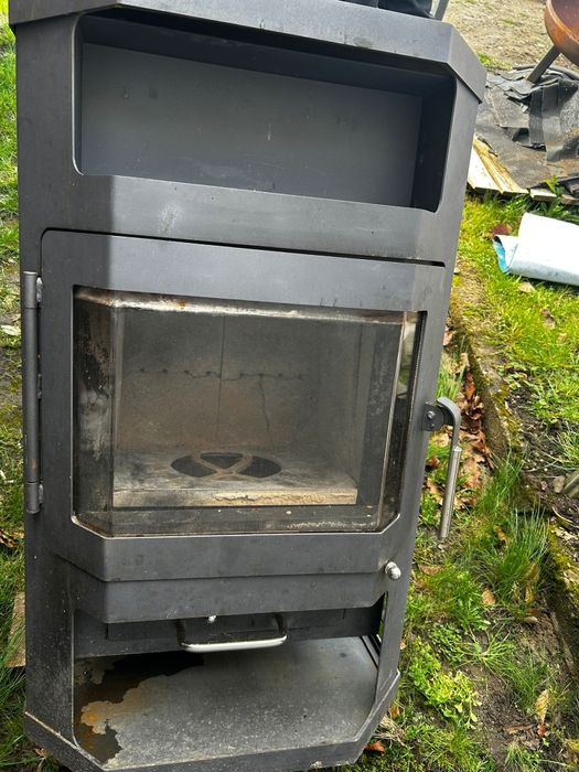 Piecyk kominek koza bardzo dobry stan 7Kw obudowa  plyty..