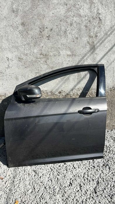 Porta Ford Focus IV frente esquerda
