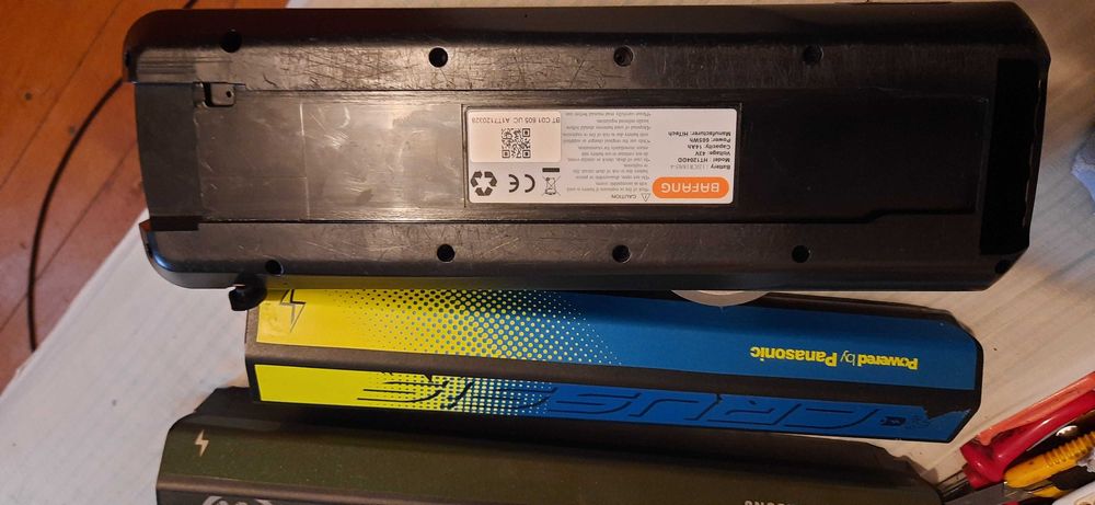 батарея . аккумулятор  48 V для електровелосипеда