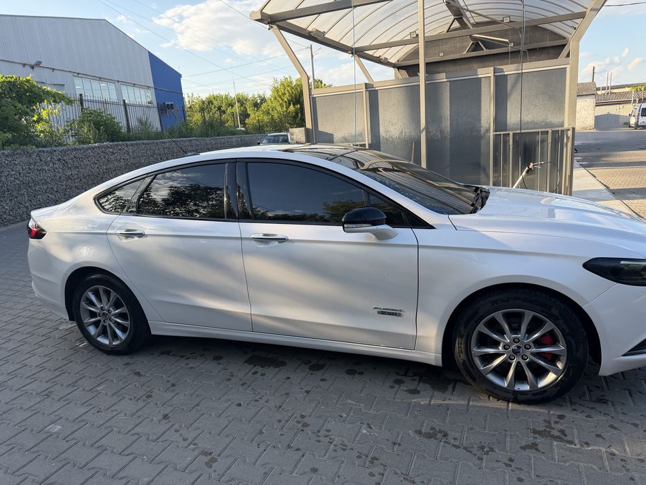 Ford Fusion 2017 VIN 3FA6P0PU6HR379764 фото оголошення 8 з 24