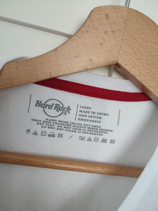 L 40 Hard Rock London t-shirt koszulka biała gitara flaga