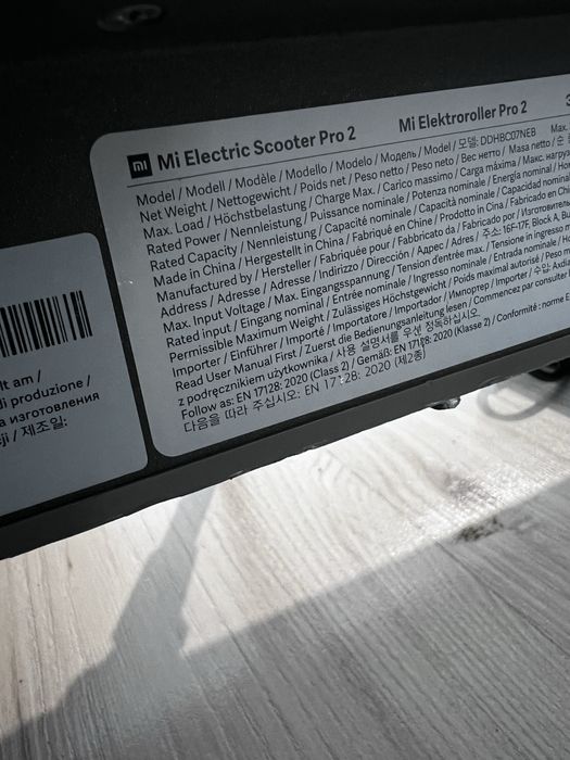 Електросамокат Xiaomi Mi Electric Scooter Pro 2 Black.