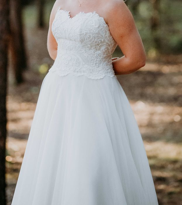 Suknia ślubna 40-42, kolor szampański