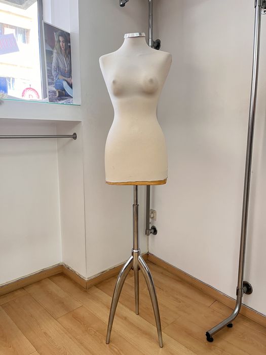 Manequins e bustos