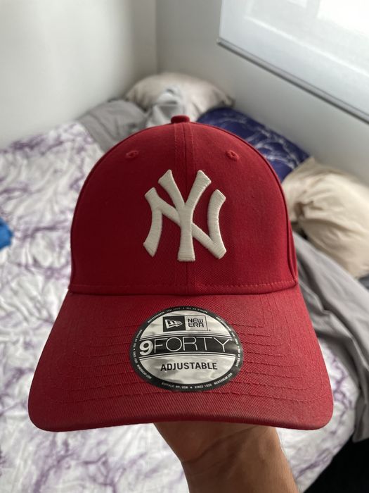 Chapeu NY vermelho