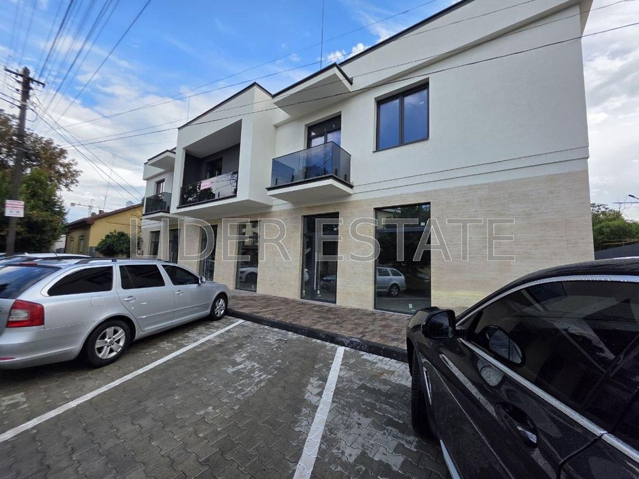 Центр|Оренда комерційного приміщення|фасад| Ужгород|