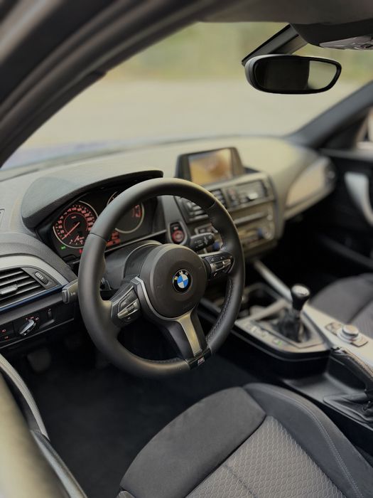 BMW SÉRIE 1 118D PACK M