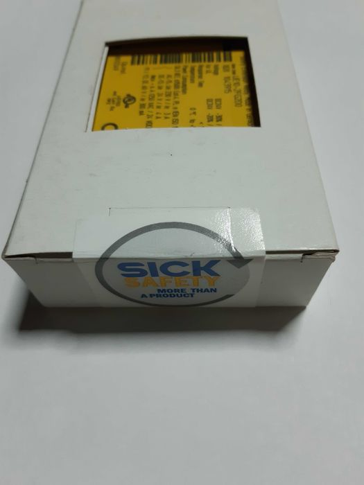 RELÉ de SEGURANÇA
UE10-2FG / Output expansion module for OSSDs