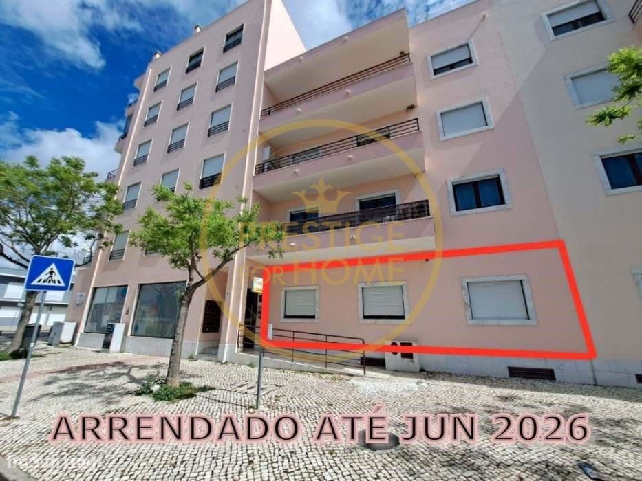 Apartamento T2 com Varanda – Vale de Rãs