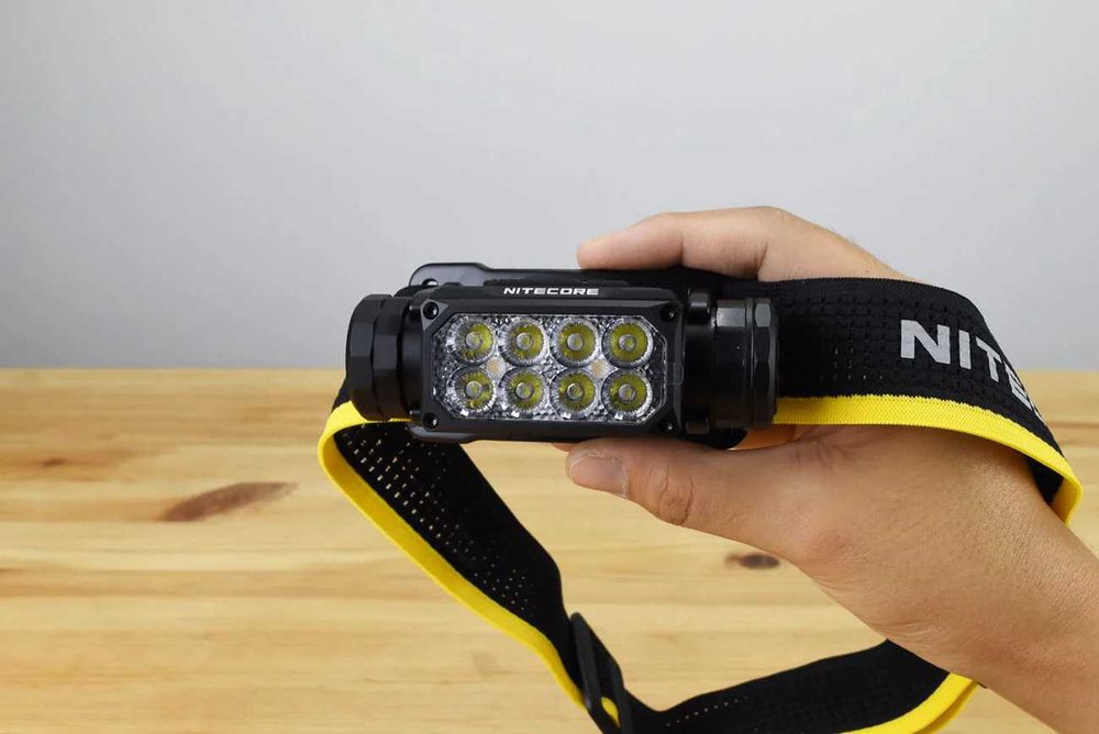 Nitecore HC65 UHE Налобний Ліхтар 2000 Люмен