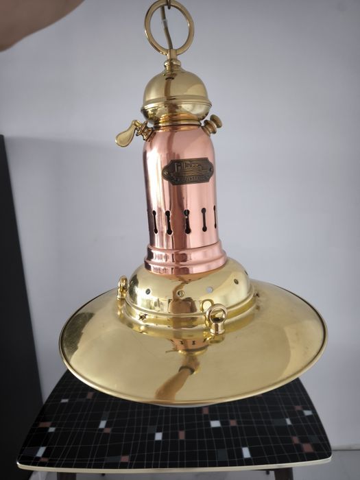 Lampa mosiężno-miedziana