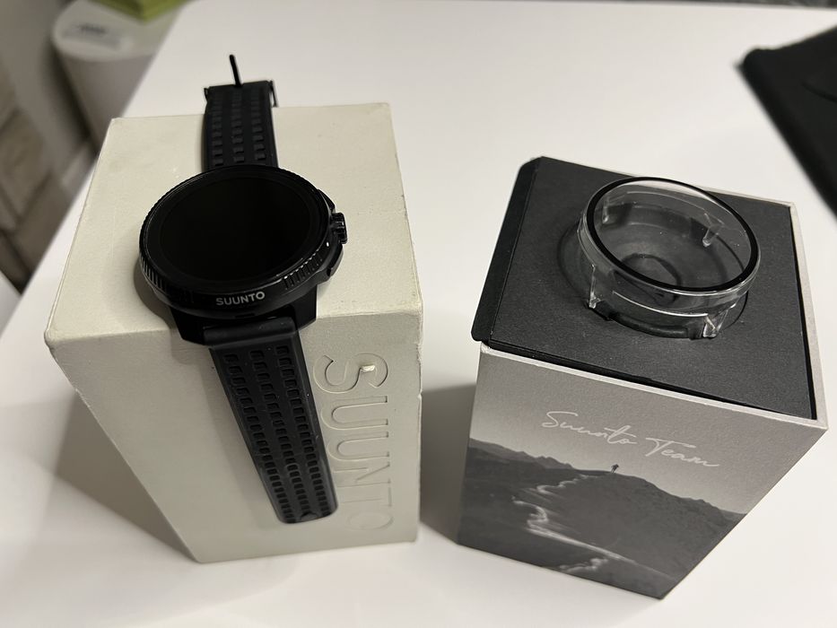 Suunto Race All Black Ideał jak nowy