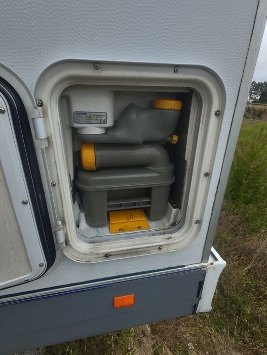 Autocaravana Fiat Ducato 1.9 TD (1996) – 4 dormidas / 6 lugares