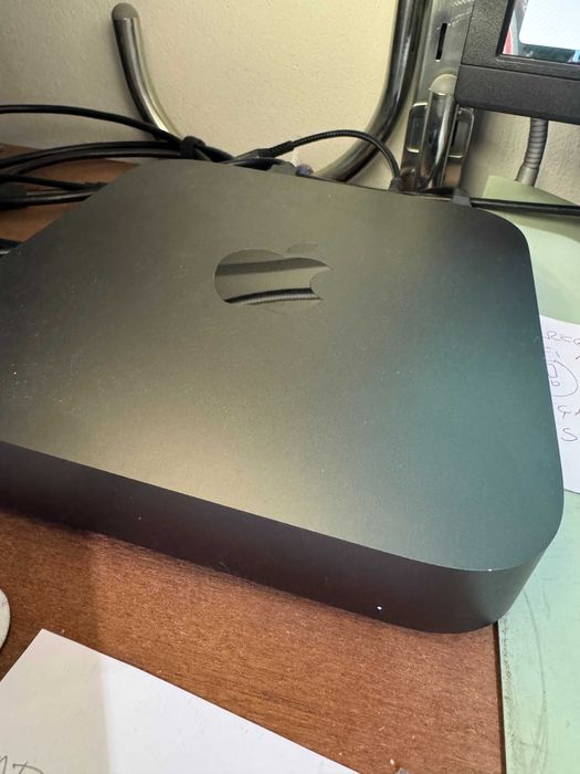 Mac mini (2018) - Intel Core i5 6-core a 3 GHz