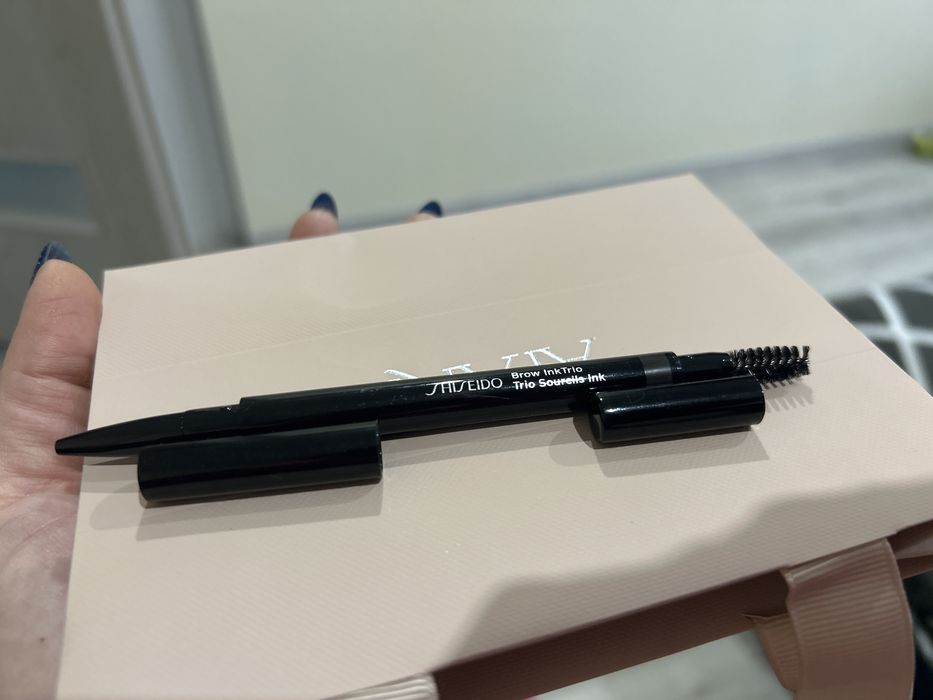 Shiseido brow ink trio