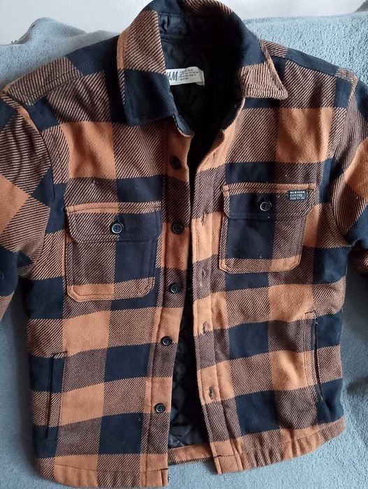 Ładna kurtka jesienno zimowa. Chłopięca.