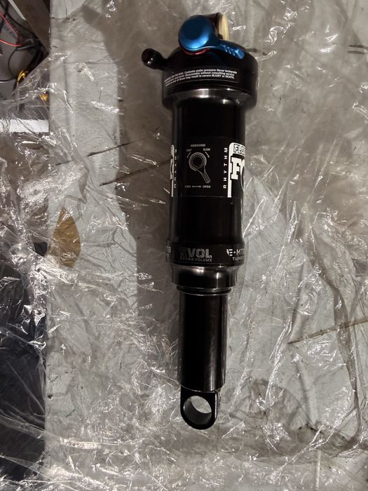 Fox Float Rhythm Shock Absorber514927520205383681