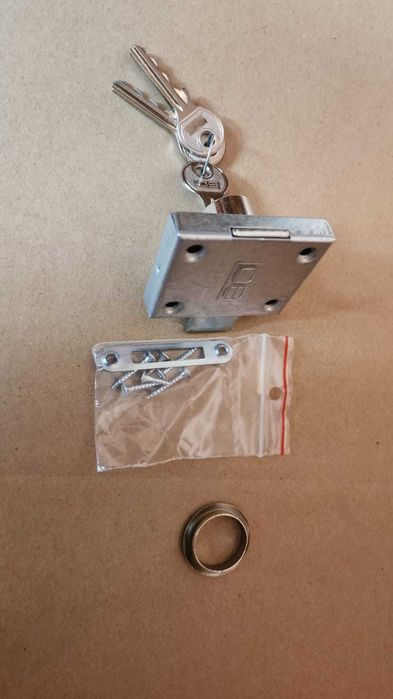 Zamek meblowy OB