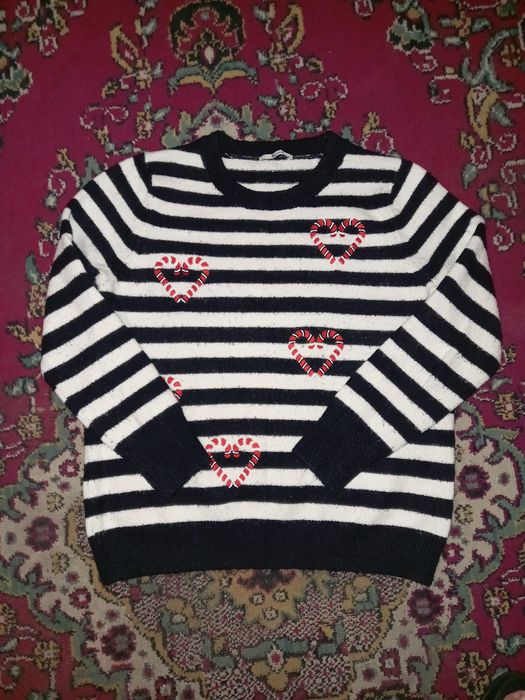 Свитера кофты для девушки размер М-Л