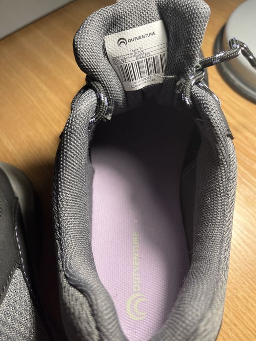 Продам кросівки