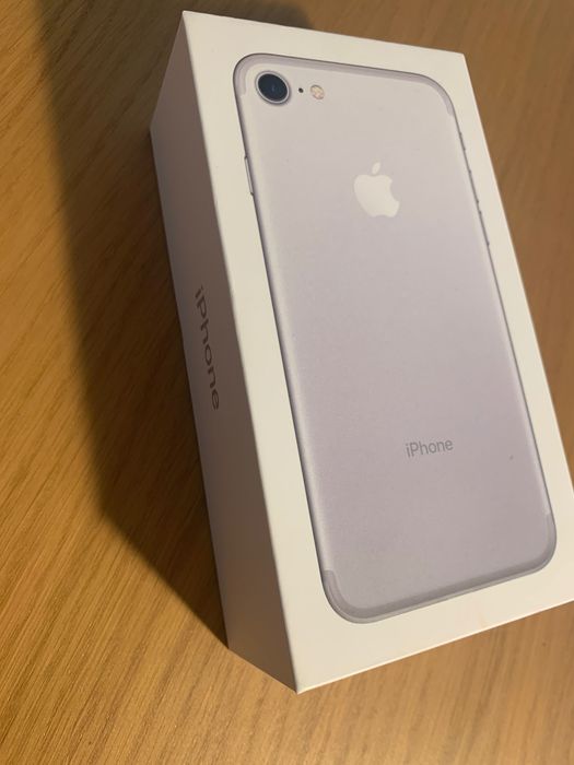 iPhone 7 branco 32GB em bom estado