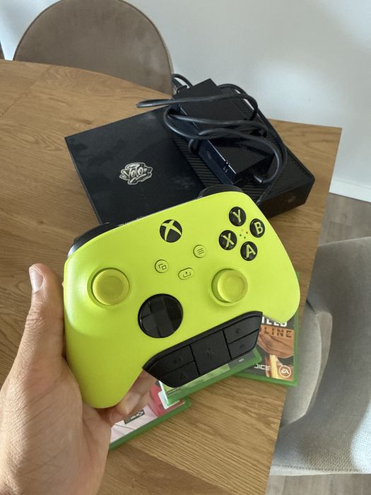 Xbox one com comando