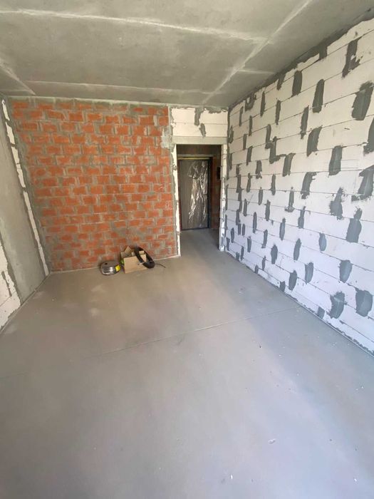 Продам 1 кімнатну квартиру в ЖК Кришталеві Джерела! Будинок зданий!