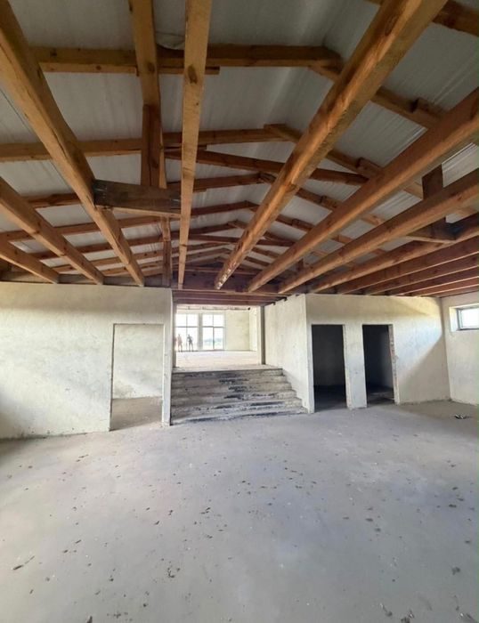 Продаж інвестиційного проекту в с. Сопошин. 4 га ділянка. Під реалізацію готельно-відпочинкового, рекреаційного, SPA, промислового проєкту.