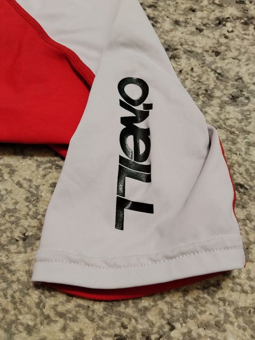 гідрофутболка O'Neill Youth Skins (L)футболка для серфінгу