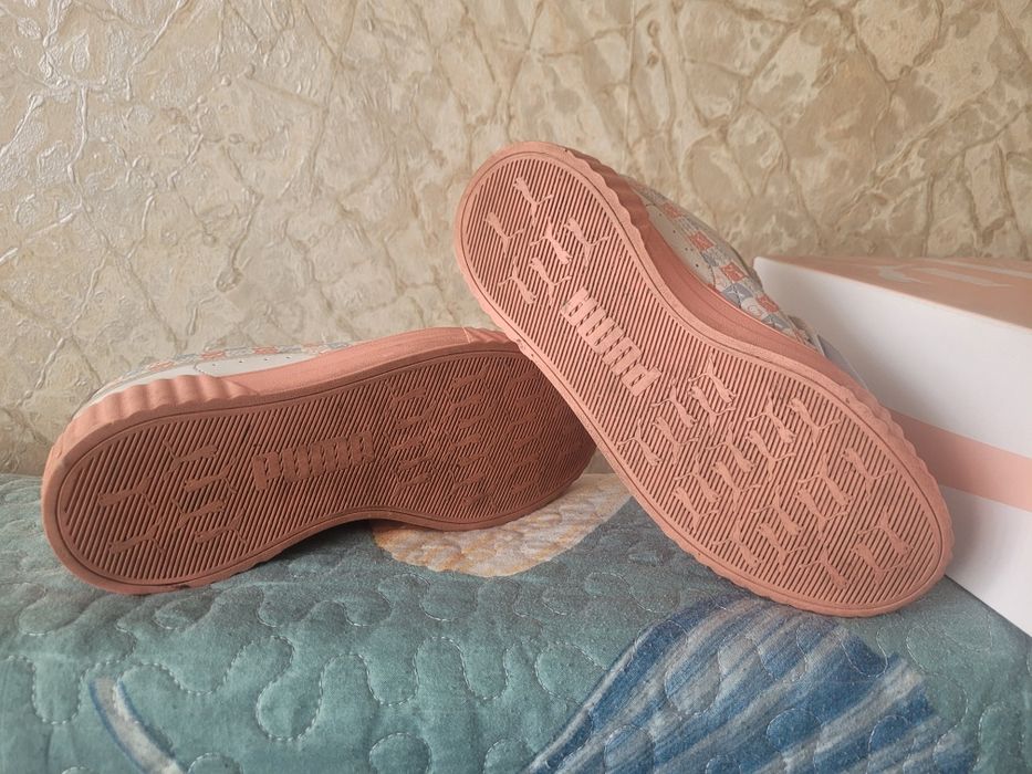 Puma Hello kitty,  оригінал 34 р