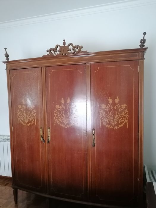 Mobília de quarto usada