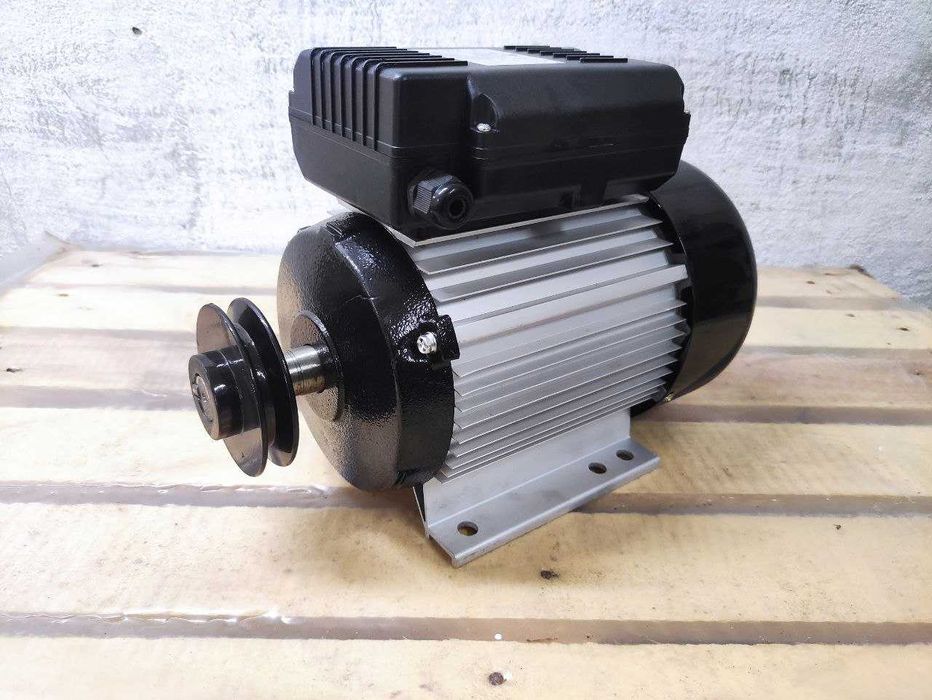 Асинхронный электродвигатель 3 (НР) кВт 220В