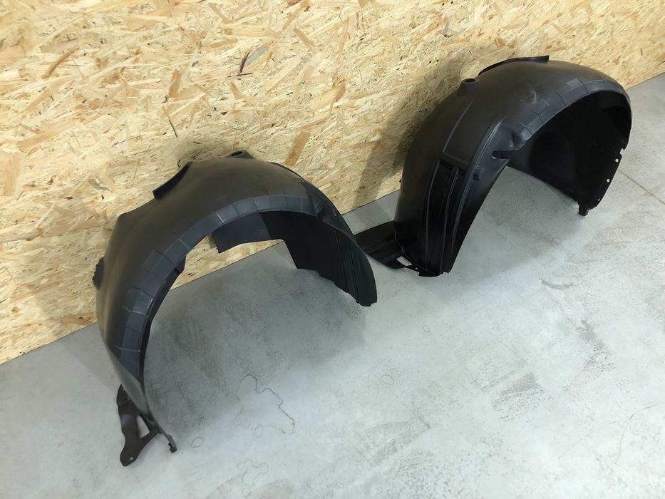 Мерседес Віто 639 рестайлінг 2010р- підкрилок передній