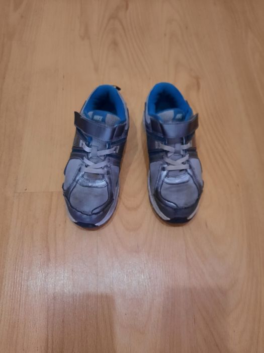 Tenis Nike air n.33