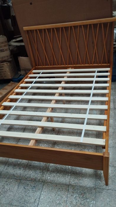 Cama de casal 1.50 x2.00m