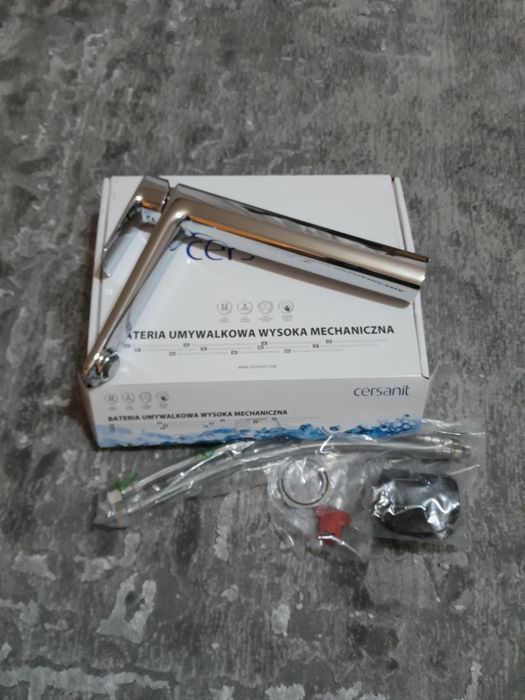 Bateria umywalkowa Larga marki Cersanit