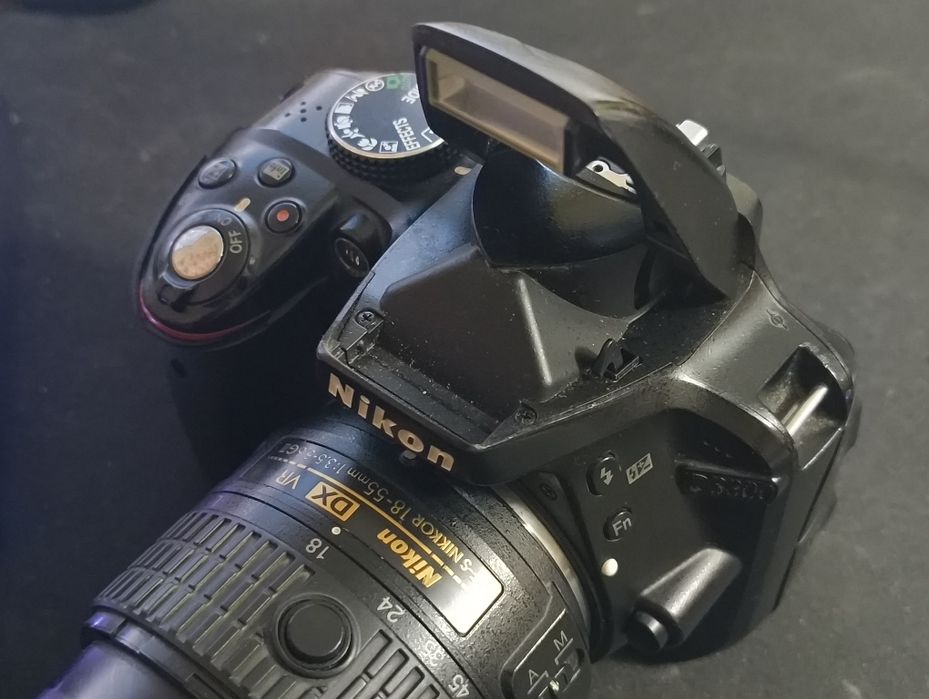 Nikon d3300 + kit + ttl спалах Meike mk950ii