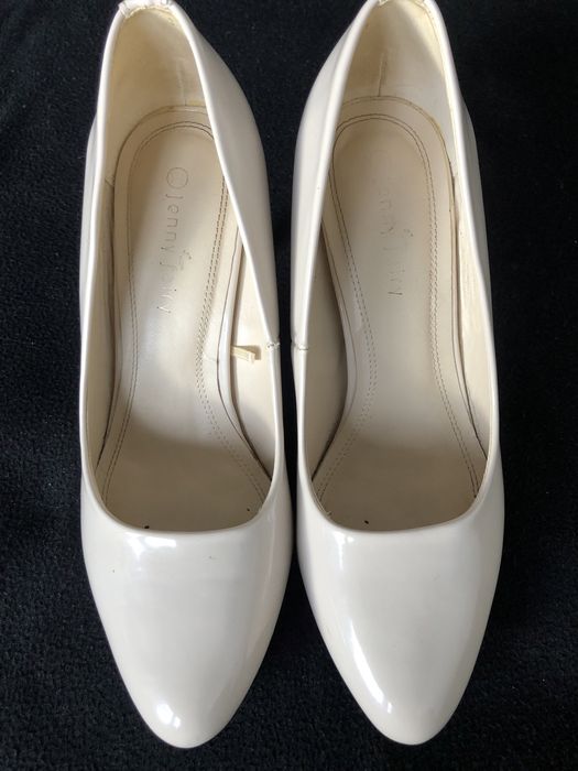 Buty szpilki eleganckie beżowe tanio!