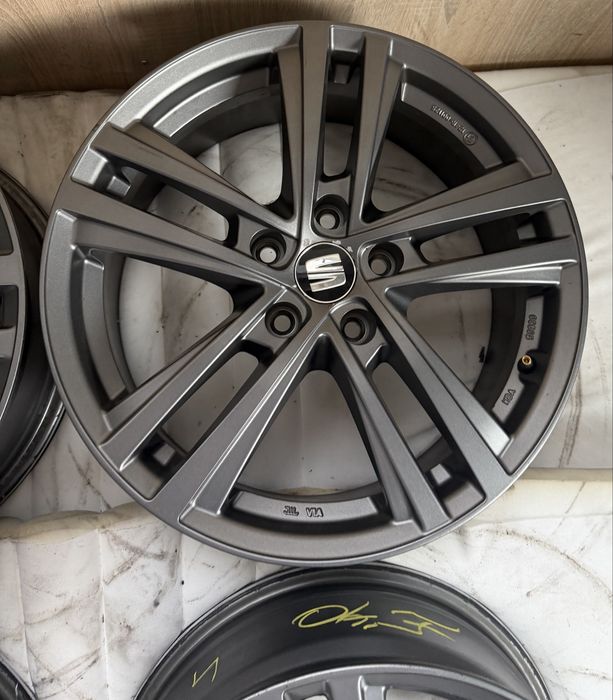 471. Felgi aluminiowe Seat ET 40 7jx17” 5x112