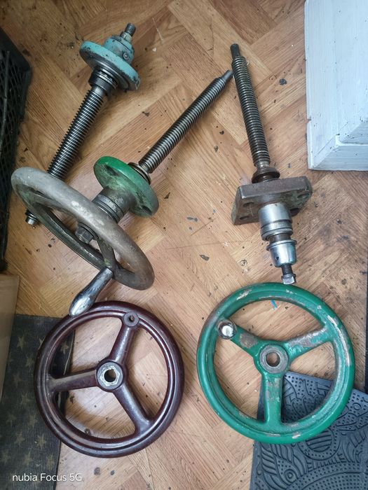 Запчасти станка 2к62 16к20 гвинт винт задней бабки