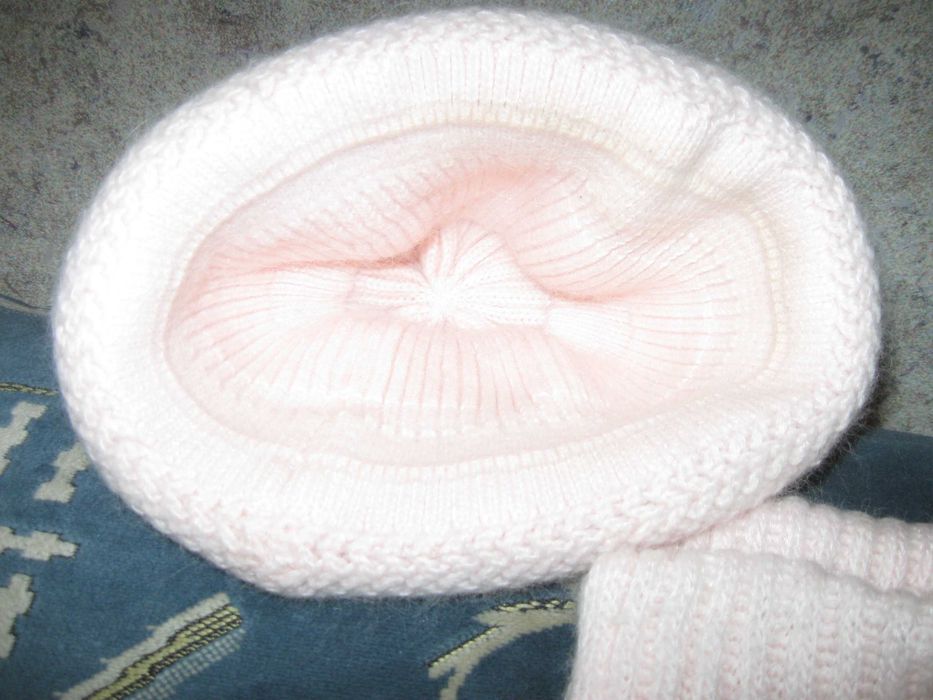 Шапочка та шарфик.