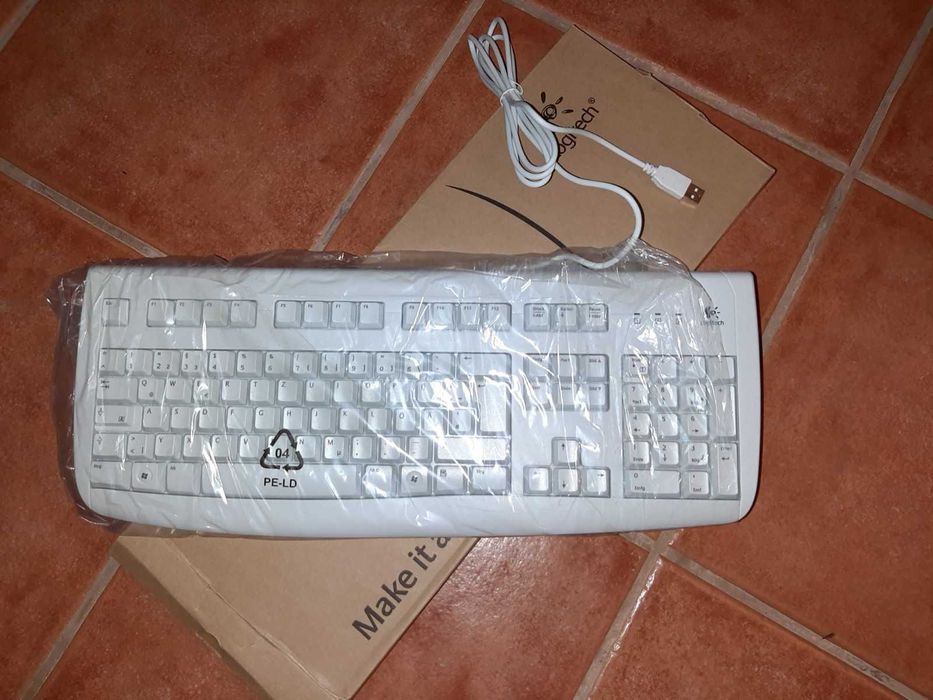Teclado Novo Alemão