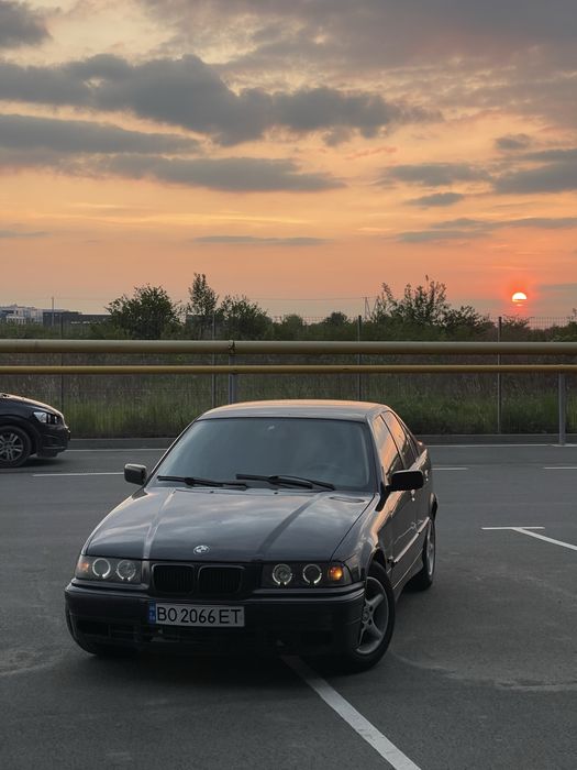 Продам авто BMW E36