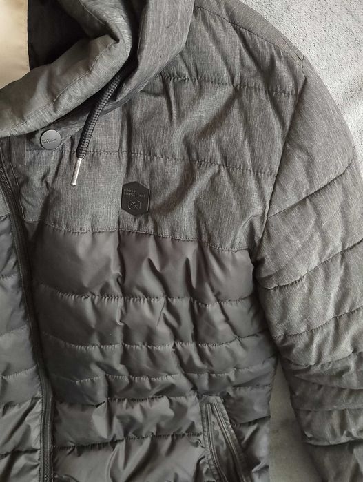 HOUSE. Kurtka zimowa.