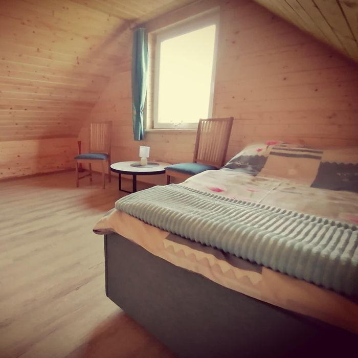 Domek z gorącą balią jacuzzi oraz sauną  Kaszuby staw,
