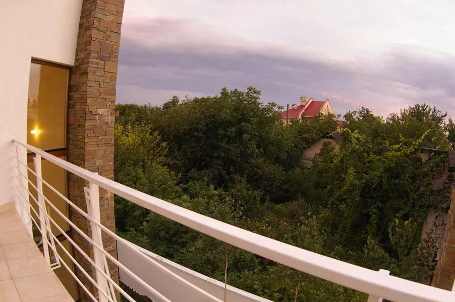 Будинок подобово з сауною, Аркадія, до 20 осіб!