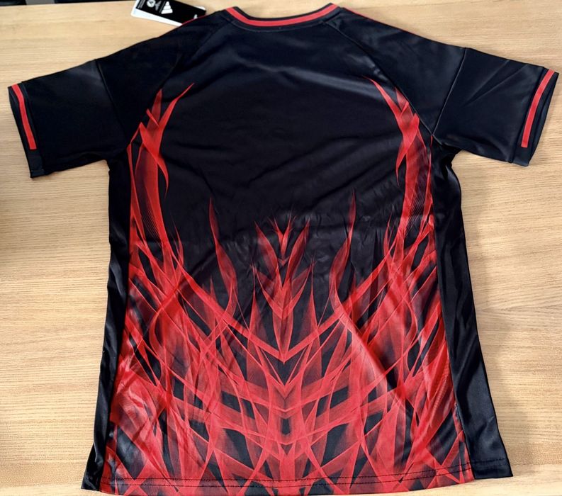 T-shirt oficial do Sport Lisboa e Benfica