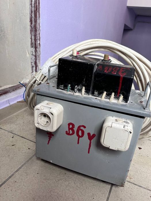 Преобразователь Тока 380-220-36 V (Трансформатор) Инвертор