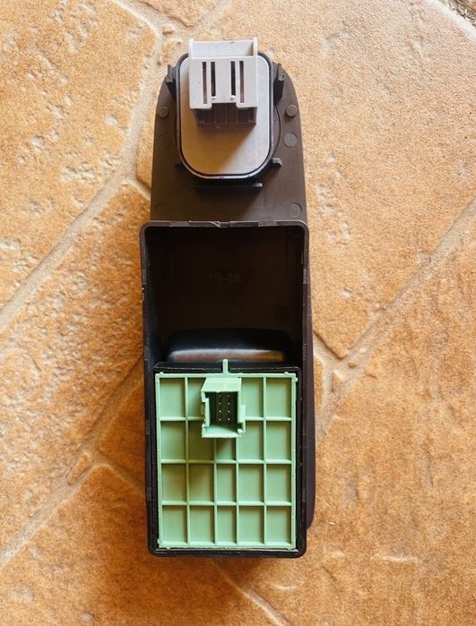 блок управления зеркалами стеклами peugeot boxer вантажівок