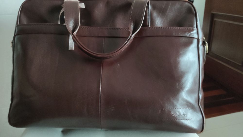 Pasta em Pele Tony Perotti